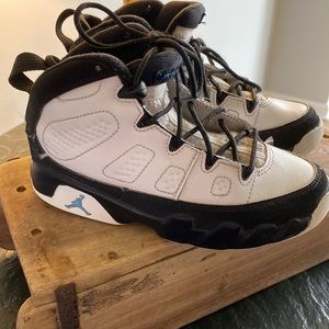 Air Jordan kids high tops size 12c